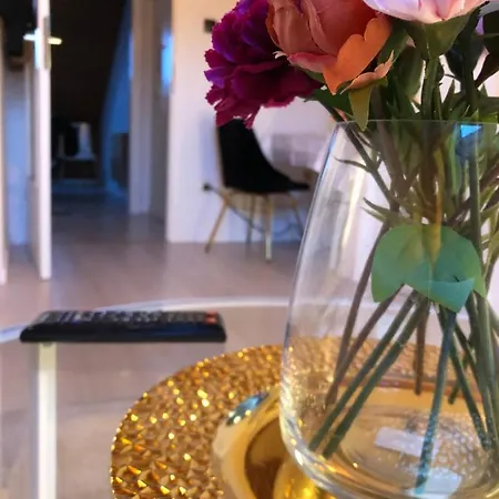 Schönes, Gemütliches In Apartment